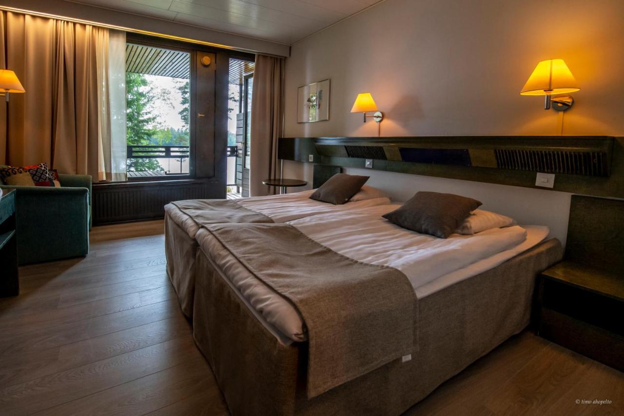 Hotel Mesikaemmen Эхтяри Экстерьер фото